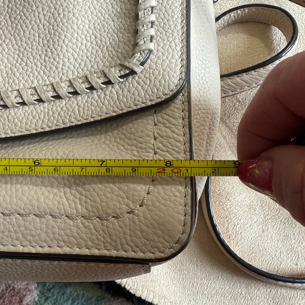 Kate Spade Crossbody - Picture 7 of 9